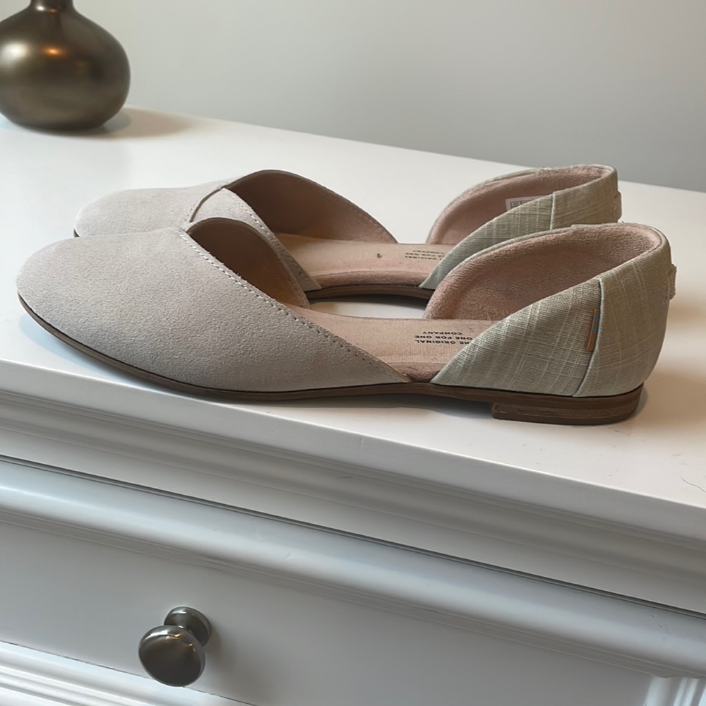 Toms shoes - Julie D’Orsay